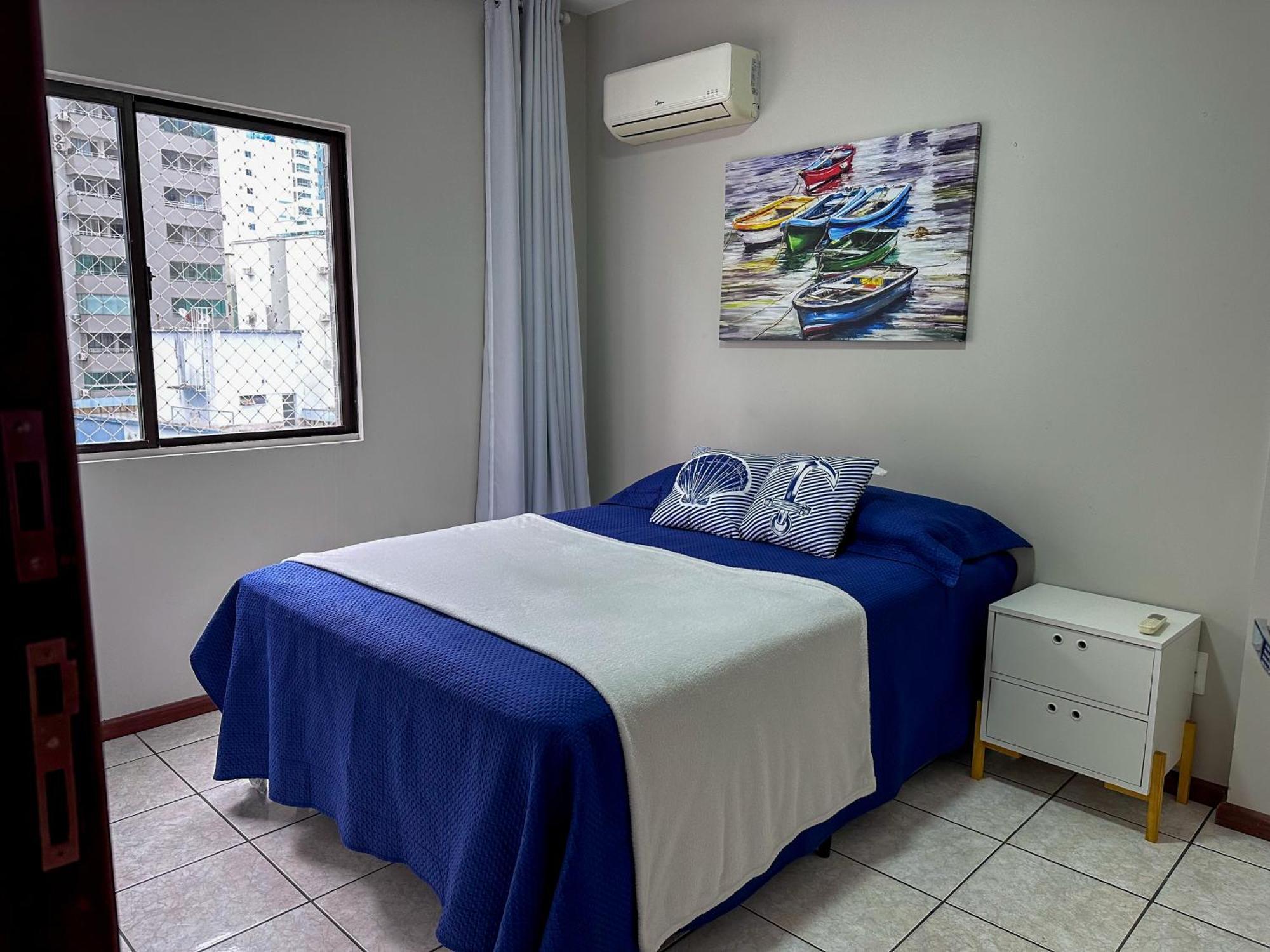Apartamento Confortavel No Centro Em Sc Balneário Camboriú